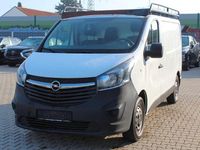 Gebraucht Opel Vivaro 120 PS (88 kW) 2017 Weiß Van / Kleinbus