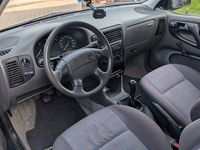 Second-hand VW Polo Basis 50 CP (36 kW) 1999 Verde Berlinǎ