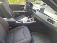 Gebraucht BMW 318 143 PS (105 kW) 2011 Andere farben Kombi