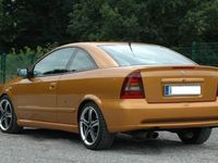 Second-hand Opel Astra 158 CP (116 kW) 2000 Galben Coupe