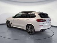 gebraucht BMW X5 M d Sport Aut. Komfortsitze Panorama Head-Up
