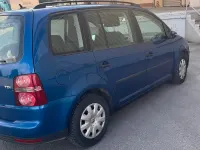 Gebraucht VW Touran 109 PS (80 kW) 2009 Blau Van / Kleinbus