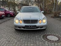 Gebraucht Mercedes E220 150 PS (110 kW) 2003 Silber Limousine