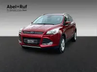 Gebraucht Ford Kuga 150 PS (110 kW) 2016 Rot SUV