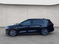 Gebraucht Ford Focus ST-Line X 125 PS (91 kW) 2023 Agate black metallic Kombi