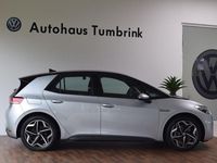 Gebraucht VW ID.3 Pro Performance 150 kW (204 PS) 2023 Scale silver metallic schwarz Kleinwagen
