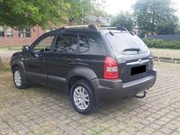 Gebraucht Hyundai Tucson 175 PS (128 kW) 2005 Grün SUV
