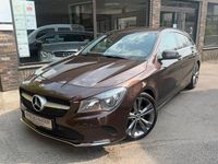 Gebraucht Mercedes CLA200 Urban 156 PS (114 kW) 2018 Braun Limousine