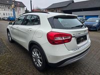 Gebraucht Mercedes GLA200 156 PS (114 kW) 2015 Weiß SUV