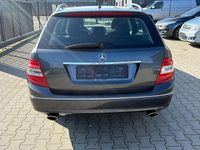 Gebraucht Mercedes C320 224 PS (164 kW) 2008 Grau Kombi