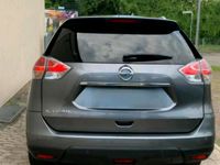 Gebraucht Nissan X-Trail 131 PS (96 kW) 2016 Grau SUV