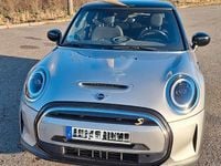 Gebraucht Mini Cooper SE Classic 135 kW (184 PS) 2023 Silber Kleinwagen