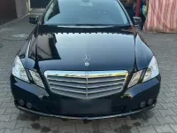 Second-hand Mercedes E200 184 CP (135 kW) 2010 Negru Break