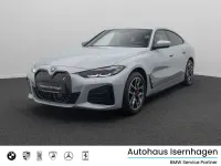 Gebraucht BMW i4 M Sport 210 kW (286 PS) 2023 M brooklyn grau metallicc4p Limousine