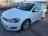 Gebraucht VW Golf VII Trendline 105 PS (77 kW) 2014 Weiß Limousine