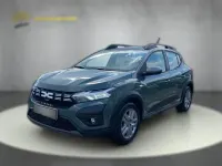 Gebraucht Dacia Sandero Expression 101 PS (74 kW) 2023 Grün