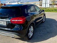 Gebraucht Mercedes GLA250 Edition 211 PS (155 kW) 2016 Schwarz SUV