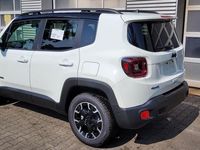 Gebraucht Jeep Renegade 179 PS (131 kW) 2023 Alpine white / dach schwarz SUV