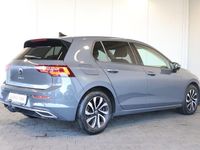 Gebraucht VW Golf VIII Active 150 PS (110 kW) 2022 Grau Limousine
