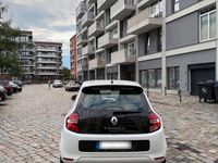 Gebraucht Renault Twingo 70 PS (51 kW) 2016 Weiß Kleinwagen