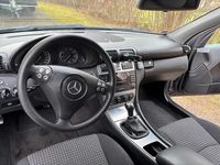 Gebraucht Mercedes C160 122 PS (89 kW) 2005 Blau Coupé