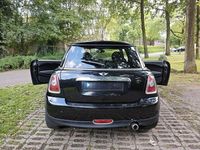 Gebraucht Mini Cooper 109 PS (80 kW) 2009 Schwarz Kleinwagen
