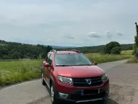 Gebraucht Dacia Sandero Stepway 90 PS (66 kW) 2013 Rot Kleinwagen