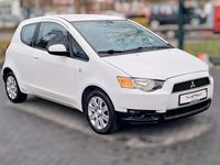Gebraucht Mitsubishi Colt 75 PS (55 kW) 2011 Weiß Kleinwagen