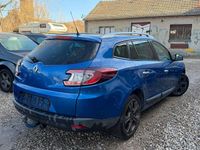 Gebraucht Renault Mégane III Dynamique 106 PS (77 kW) 2010 Blau Limousine