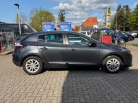 Gebraucht Renault Mégane LIMITED 110 PS (80 kW) 2015 Grau Limousine