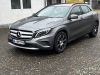 Gebraucht Mercedes GLA220 170 PS (125 kW) 2013 Grau SUV
