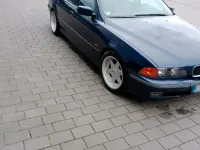 Gebraucht BMW 528 193 PS (141 kW) 1998 Blau Limousine