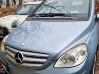 Gebraucht Mercedes B180 109 PS (80 kW) 2007 Grau Van / Kleinbus