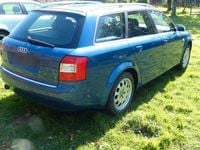 Usata Audi A4 102 CV (75 kW) 2002 Blu Station wagon