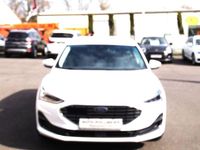Gebraucht Ford Focus Titanium 120 PS (88 kW) 2022 Weiß Limousine