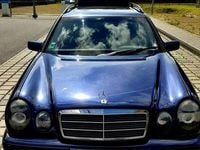 Gebraucht Mercedes E240 Classic 170 PS (125 kW) 1999 Blau Kombi