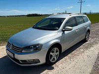 Gebraucht VW Passat Comfortline 105 PS (77 kW) 2012 Grau Limousine