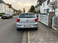 Gebraucht VW Polo Comfortline 80 PS (58 kW) 2018 Grau Kleinwagen