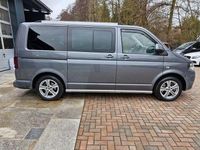 Gebraucht VW Multivan 179 PS (131 kW) 2013 Grau Van