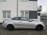 Gebraucht Mercedes C180 156 PS (114 kW) 2012 Silber Coupé