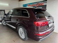 Gebraucht Audi SQ7 435 PS (319 kW) 2017 Violett SUV