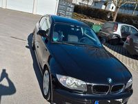 Gebraucht BMW 116 122 PS (89 kW) 2011 Schwarz Kleinwagen