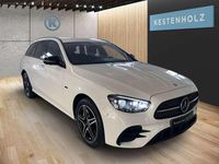 Gebraucht Mercedes E300 AMG 306 PS (225 kW) 2022 Unilack polarweiß Kombi