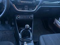 Gebraucht Ford Fiesta Trend 70 PS (51 kW) 2017 Schwarz Kleinwagen