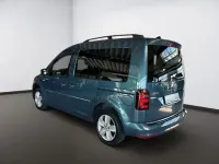 Gebraucht VW Caddy Highline 102 PS (75 kW) 2016 Grün Van / Kleinbus