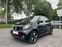 Gebraucht Smart ForFour 90 PS (66 kW) 2018 Schwarz Kleinwagen