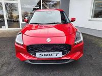 Neu Suzuki Swift Club 83 PS (61 kW) 2026 Burning red pearl Limousine