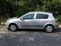 Gebraucht Opel Astra 90 PS (66 kW) 2006 Silber metallic