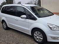 Gebraucht Ford Galaxy Ambiente 145 PS (106 kW) 2012 Weiß Van / Kleinbus