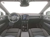 Gebraucht Volvo XC40 Core 169 kW (230 PS) 2022 Stone SUV